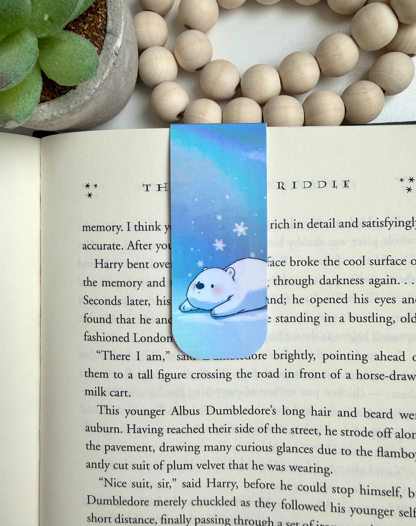 Lazy polar bear holographic magnetic bookmark