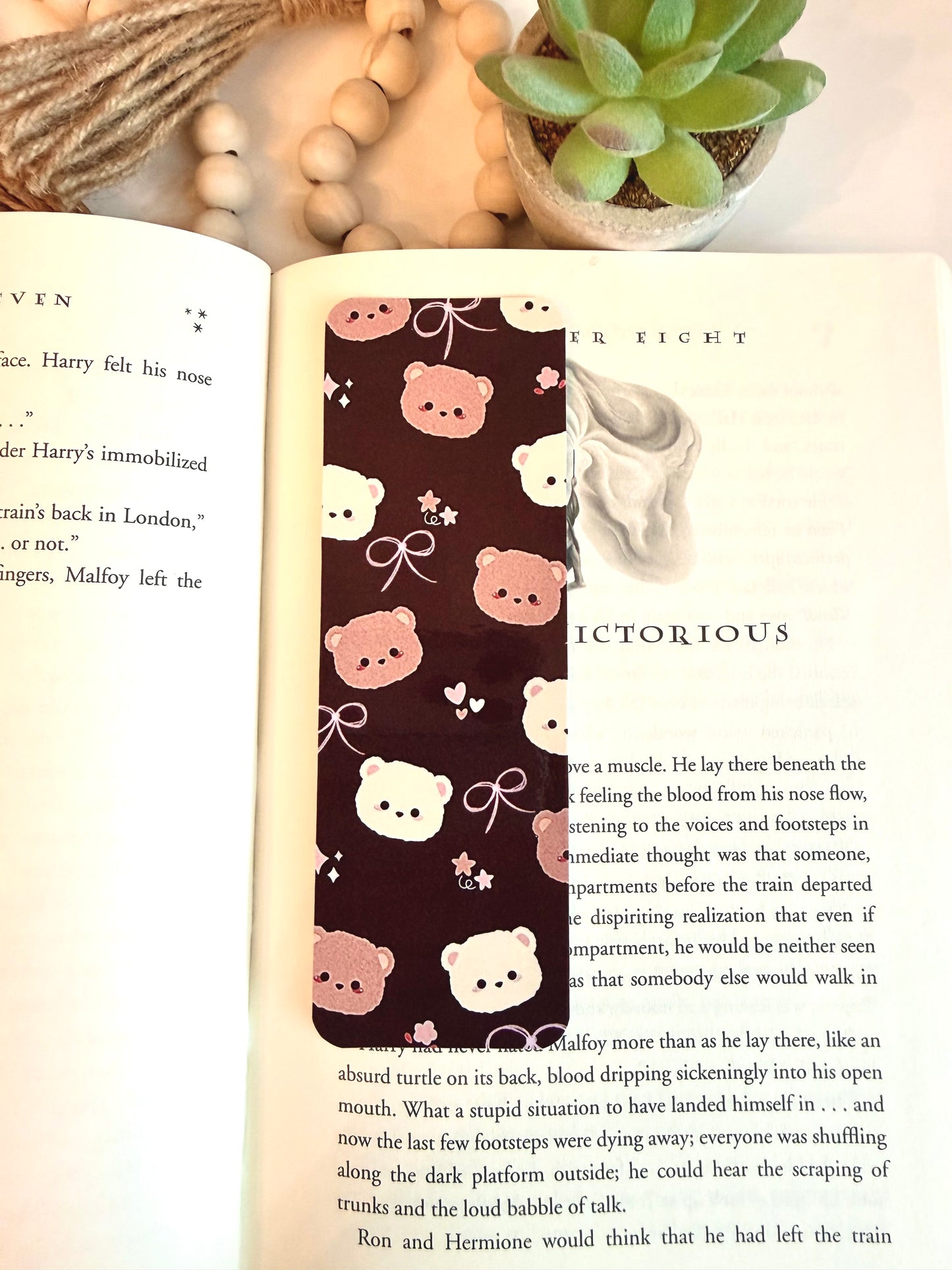 Cocoa bear bookmark