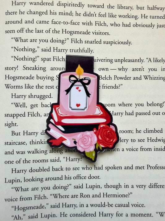 Midnight reading magnetic bookmark