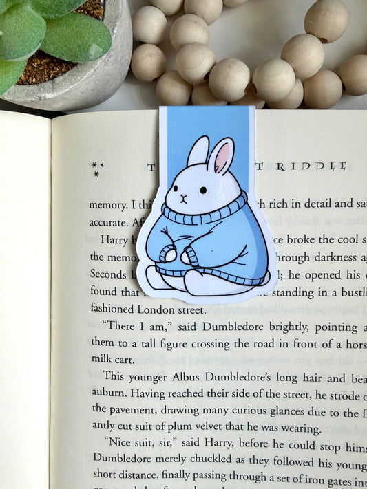 Cozy bunny magnetic bookmark