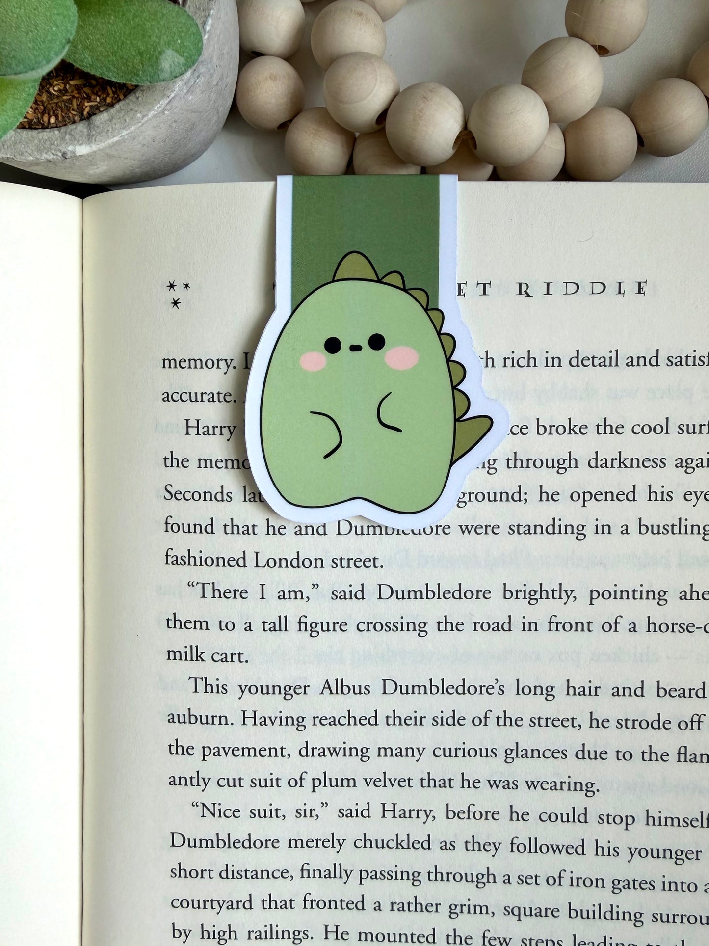 Little dino magnetic bookmark