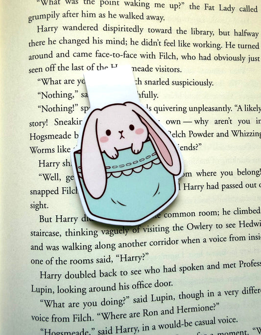 Pocket bunny magnetic bookmark