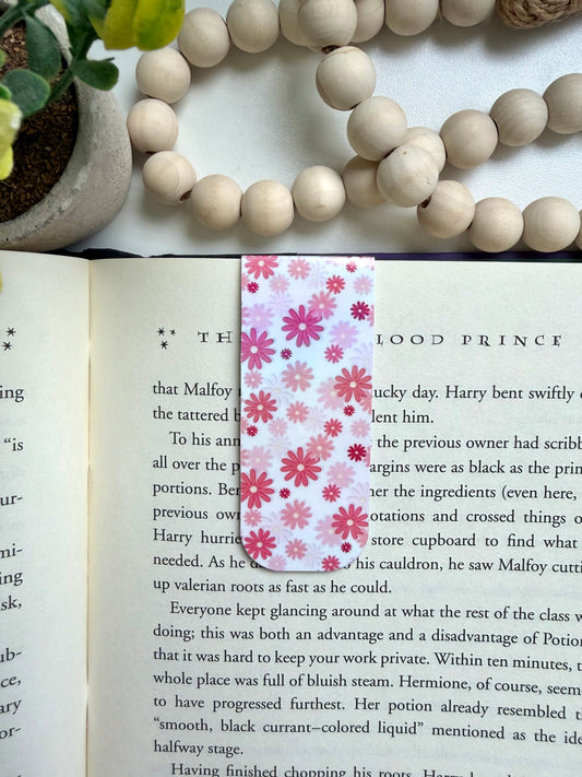 Daisies holographic magnetic bookmark