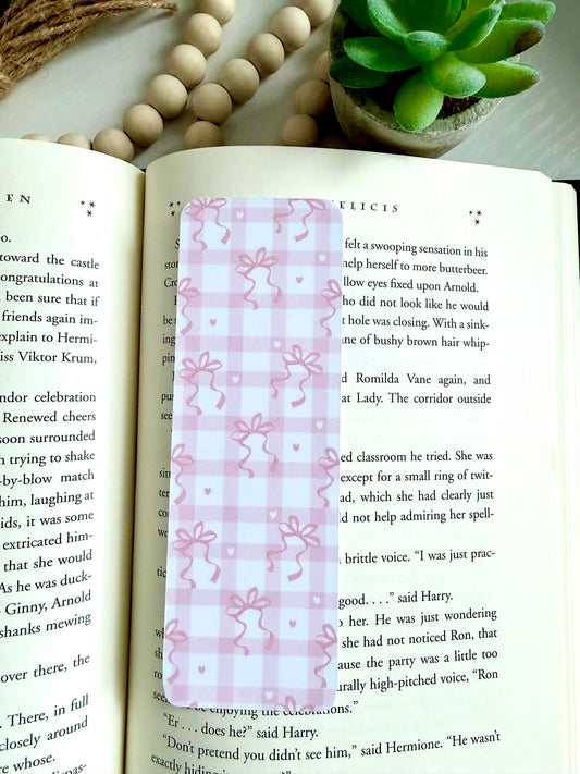 Pink bow bookmark