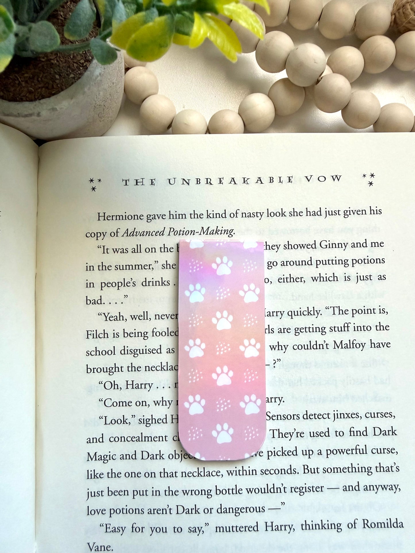 Dog paws holographic magnetic bookmark