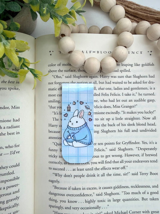 Cozy bunny holo magnetic bookmark